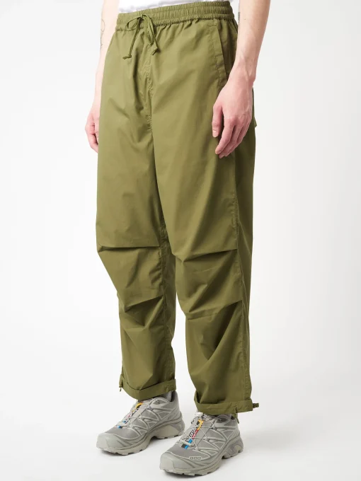 Fashion - Parachute Pant in Pants