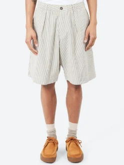 Fashion - Pleated Track Short in Shorts