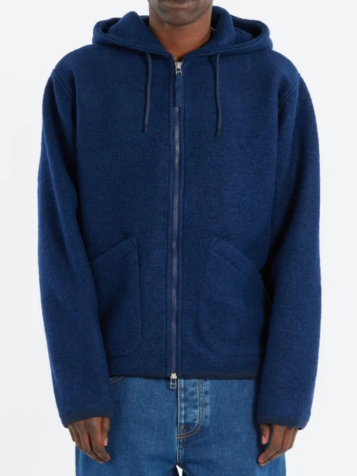 Outlet - Travel Hoodie in Sweatshirts