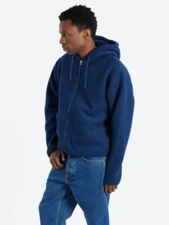 Outlet - Travel Hoodie in Sweatshirts