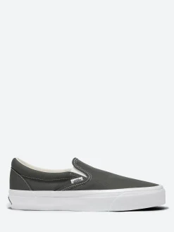 Sale - Slip-On Reissue 98 LX in Charcoal Gunmetal Women Sneakers