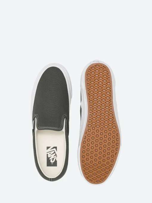 Sale - Slip-On Reissue 98 LX in Charcoal Gunmetal Women Sneakers