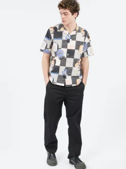 Sale - Didcot Grid Floral Short Sleeve Shirt in Black and Multi Button-Ups