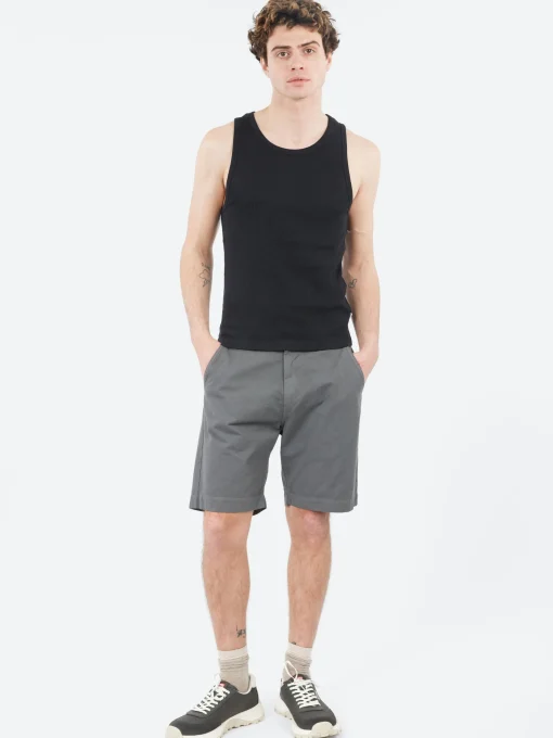 Fashion - Montague Vest in Tanks