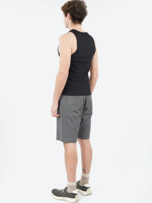 Fashion - Montague Vest in Tanks
