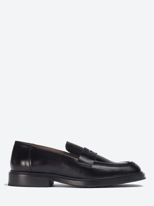 Best - B-9104 Loafer in Black Oregon Women Shoes | Overalls & Jumpsuits
