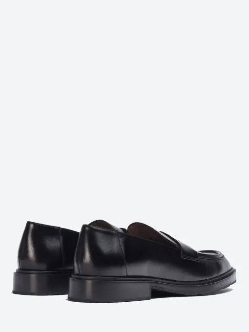 Best - B-9104 Loafer in Black Oregon Women Shoes | Overalls & Jumpsuits
