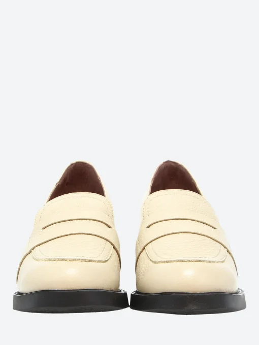Best - Heel Loafer in Cream Wild Women Shoes | Loafers