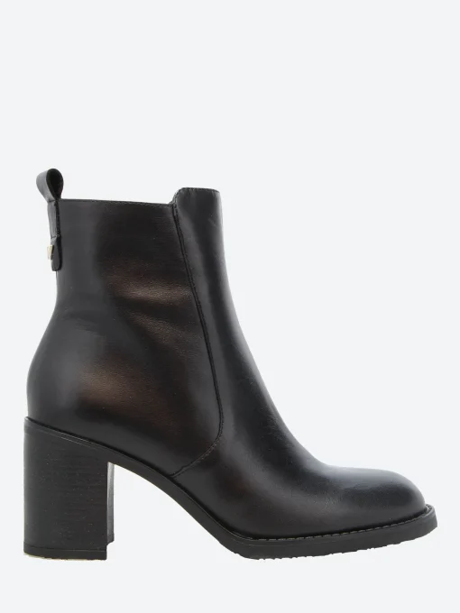 Clearance - I-9205 Marlene in Black Isy Women Heels | Boots